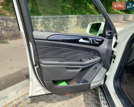 Мерседес ГЛ-класс, объемом двигателя 4.66 л и пробегом 147 тыс. км за 30000 $, фото 10 на Automoto.ua