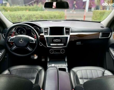 Мерседес ГЛ-класс, объемом двигателя 4.7 л и пробегом 280 тыс. км за 21900 $, фото 25 на Automoto.ua