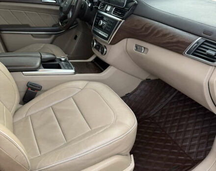 Мерседес ГЛ-класс, объемом двигателя 3 л и пробегом 345 тыс. км за 33000 $, фото 25 на Automoto.ua