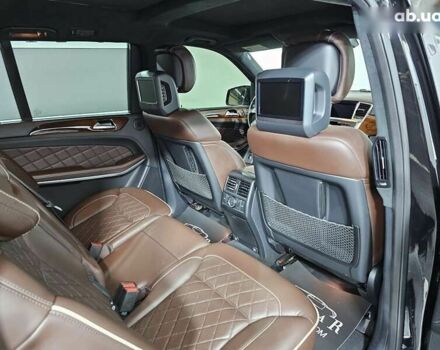 Мерседес ГЛ-Клас, об'ємом двигуна 4.7 л та пробігом 82 тис. км за 33333 $, фото 16 на Automoto.ua