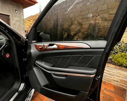 Мерседес ГЛ-Клас, об'ємом двигуна 4.66 л та пробігом 250 тис. км за 32500 $, фото 8 на Automoto.ua