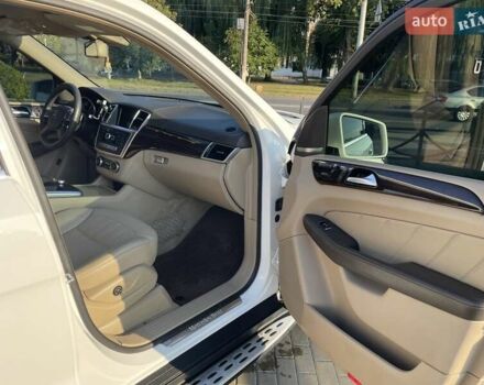 Мерседес ГЛ-класс, объемом двигателя 3 л и пробегом 271 тыс. км за 23900 $, фото 10 на Automoto.ua