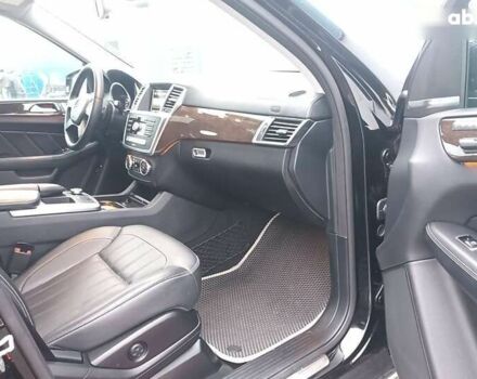 Мерседес ГЛ-Клас, об'ємом двигуна 3 л та пробігом 239 тис. км за 29800 $, фото 18 на Automoto.ua