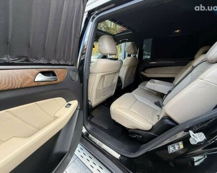 Мерседес ГЛ-Клас, об'ємом двигуна 3 л та пробігом 271 тис. км за 35000 $, фото 21 на Automoto.ua