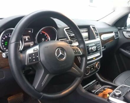 Мерседес ГЛ-Клас, об'ємом двигуна 3 л та пробігом 239 тис. км за 29800 $, фото 11 на Automoto.ua