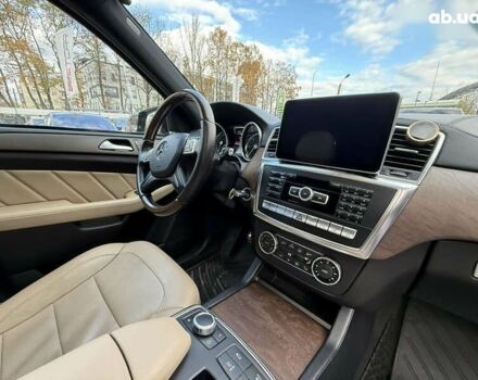 Мерседес ГЛ-Клас, об'ємом двигуна 3 л та пробігом 271 тис. км за 35000 $, фото 28 на Automoto.ua