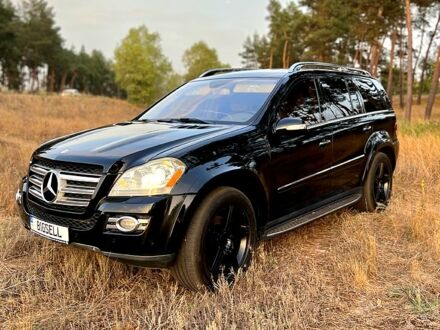 Мерседес ГЛ-Клас 2007 у Смеле на Automoto.ua Мерседес ГЛ-Клас, об'ємом двигуна 47 л та пробігом 280 тис. км за 10500 $, фото 1 на Automoto.ua