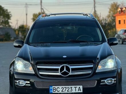 Мерседес ГЛ-Клас, об'ємом двигуна 4.7 л та пробігом 301 тис. км за 12000 $, фото 1 на Automoto.ua