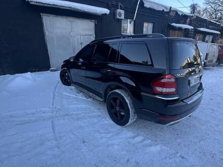 Мерседес ГЛ-класс, объемом двигателя 4.66 л и пробегом 300 тыс. км за 14000 $, фото 1 на Automoto.ua