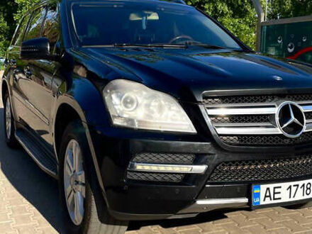 Мерседес ГЛ-класс 2010 в Кривом Роге на Automoto.ua Мерседес ГЛ-класс, объемом двигателя 5.5 л и пробегом 311 тыс. км за 17000 $, фото 1 на Automoto.ua
