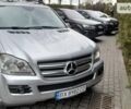 Серый Мерседес ГЛ-класс, объемом двигателя 4.7 л и пробегом 331 тыс. км за 12000 $, фото 9 на Automoto.ua
