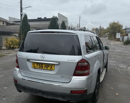 Серый Мерседес ГЛ-класс, объемом двигателя 4 л и пробегом 260 тыс. км за 7300 $, фото 3 на Automoto.ua