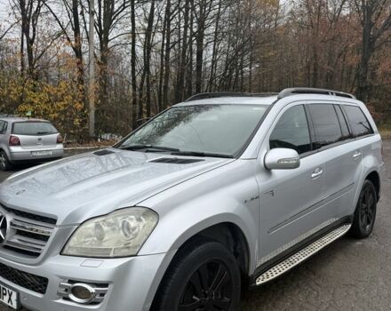 Серый Мерседес ГЛ-класс, объемом двигателя 4 л и пробегом 260 тыс. км за 7300 $, фото 1 на Automoto.ua