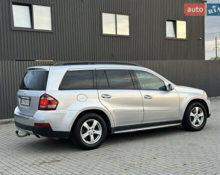 Серый Мерседес ГЛ-класс, объемом двигателя 2.99 л и пробегом 403 тыс. км за 11500 $, фото 6 на Automoto.ua