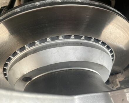 Серый Мерседес ГЛ-класс, объемом двигателя 4 л и пробегом 320 тыс. км за 9830 $, фото 18 на Automoto.ua