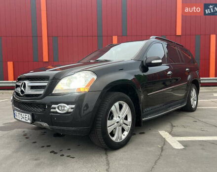 Серый Мерседес ГЛ-класс, объемом двигателя 2.99 л и пробегом 646 тыс. км за 9999 $, фото 5 на Automoto.ua
