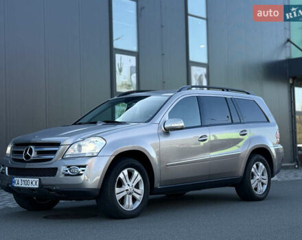 Серый Мерседес ГЛ-класс, объемом двигателя 4.66 л и пробегом 248 тыс. км за 8999 $, фото 9 на Automoto.ua