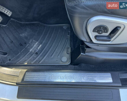 Серый Мерседес ГЛ-класс, объемом двигателя 5.46 л и пробегом 288 тыс. км за 13000 $, фото 27 на Automoto.ua