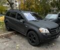 Серый Мерседес ГЛ-класс, объемом двигателя 4.7 л и пробегом 200 тыс. км за 6600 $, фото 1 на Automoto.ua