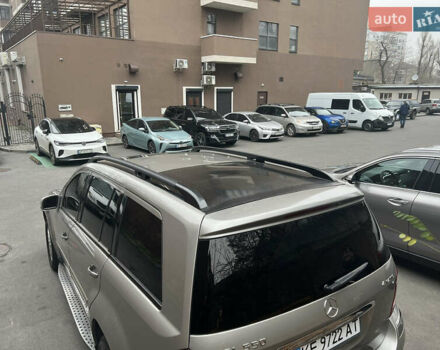 Сірий Мерседес ГЛ-Клас, об'ємом двигуна 4.67 л та пробігом 290 тис. км за 11500 $, фото 31 на Automoto.ua