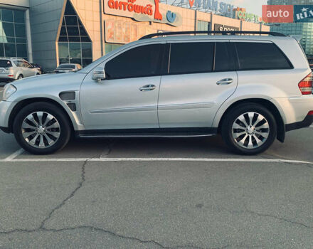 Серый Мерседес ГЛ-класс, объемом двигателя 2.99 л и пробегом 186 тыс. км за 15999 $, фото 3 на Automoto.ua