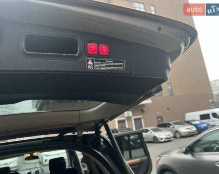 Сірий Мерседес ГЛ-Клас, об'ємом двигуна 4.67 л та пробігом 290 тис. км за 11500 $, фото 23 на Automoto.ua