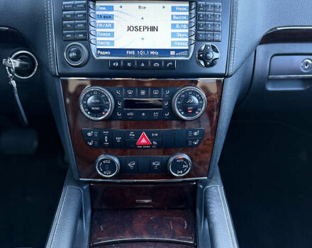 Серый Мерседес ГЛ-класс, объемом двигателя 4.66 л и пробегом 248 тыс. км за 8999 $, фото 26 на Automoto.ua