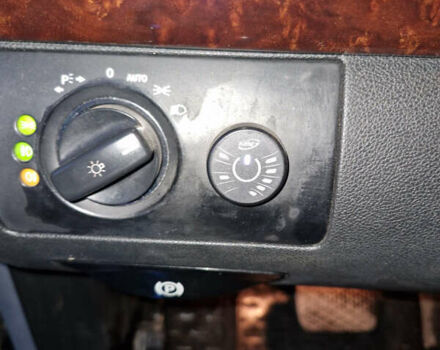 Сірий Мерседес ГЛ-Клас, об'ємом двигуна 5.46 л та пробігом 270 тис. км за 13200 $, фото 12 на Automoto.ua