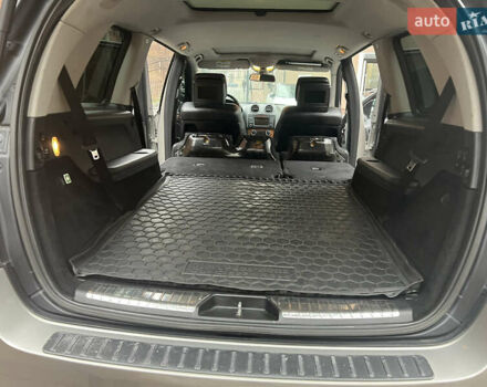 Сірий Мерседес ГЛ-Клас, об'ємом двигуна 4.67 л та пробігом 290 тис. км за 11500 $, фото 21 на Automoto.ua