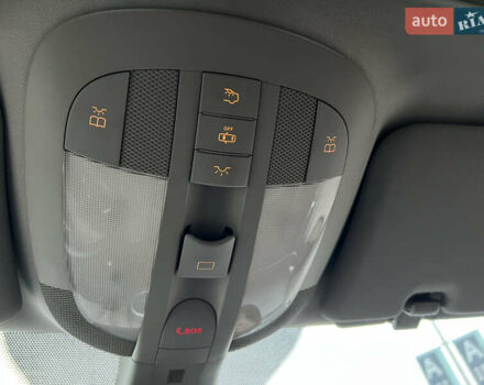 Серый Мерседес ГЛ-класс, объемом двигателя 2.99 л и пробегом 646 тыс. км за 9999 $, фото 18 на Automoto.ua