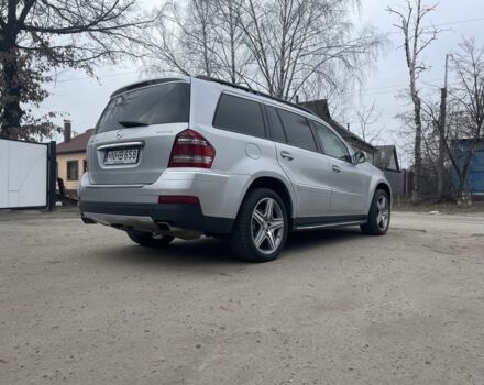 Серый Мерседес ГЛ-класс, объемом двигателя 4 л и пробегом 320 тыс. км за 9830 $, фото 9 на Automoto.ua