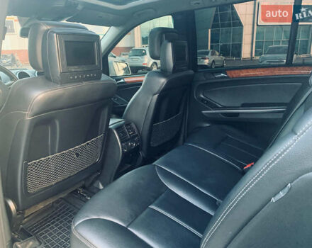 Серый Мерседес ГЛ-класс, объемом двигателя 2.99 л и пробегом 186 тыс. км за 15999 $, фото 12 на Automoto.ua