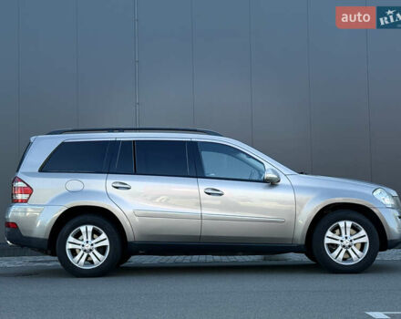 Серый Мерседес ГЛ-класс, объемом двигателя 4.66 л и пробегом 248 тыс. км за 8999 $, фото 4 на Automoto.ua