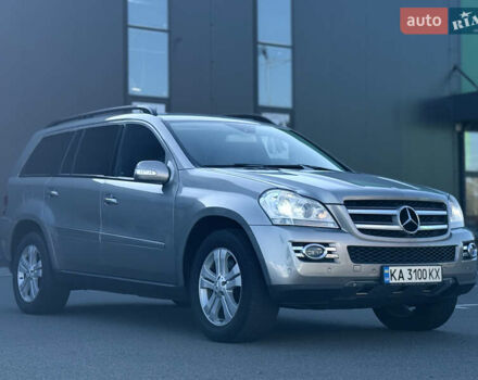 Серый Мерседес ГЛ-класс, объемом двигателя 4.66 л и пробегом 248 тыс. км за 9999 $, фото 1 на Automoto.ua