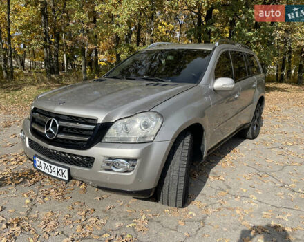 Мерседес ГЛ-класс 2007 в Умани на Automoto.ua Серый Мерседес ГЛ-класс, объемом двигателя 3 л и пробегом 312 тыс. км за 13500 $, фото 8 на Automoto.ua