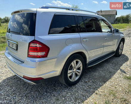 Серый Мерседес ГЛ-класс, объемом двигателя 5.46 л и пробегом 288 тыс. км за 13000 $, фото 7 на Automoto.ua