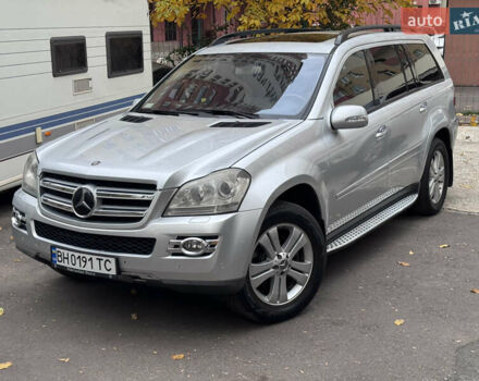 Мерседес ГЛ-класс 2008 в Одессе на Automoto.ua Серый Мерседес ГЛ-класс, объемом двигателя 4.66 л и пробегом 186 тыс. км за 13999 $, фото 7 на Automoto.ua