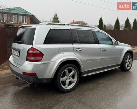 Серый Мерседес ГЛ-класс, объемом двигателя 5.46 л и пробегом 137 тыс. км за 15000 $, фото 8 на Automoto.ua