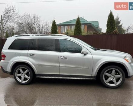 Серый Мерседес ГЛ-класс, объемом двигателя 5.46 л и пробегом 137 тыс. км за 15000 $, фото 7 на Automoto.ua