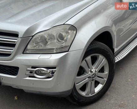 Мерседес ГЛ-класс 2008 в Одессе на Automoto.ua Серый Мерседес ГЛ-класс, объемом двигателя 4.66 л и пробегом 186 тыс. км за 13999 $, фото 22 на Automoto.ua