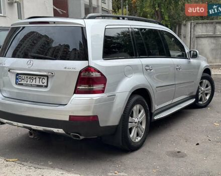 Мерседес ГЛ-класс 2008 в Одессе на Automoto.ua Серый Мерседес ГЛ-класс, объемом двигателя 4.66 л и пробегом 186 тыс. км за 13999 $, фото 6 на Automoto.ua