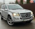 Серый Мерседес ГЛ-класс, объемом двигателя 5.46 л и пробегом 137 тыс. км за 15000 $, фото 2 на Automoto.ua