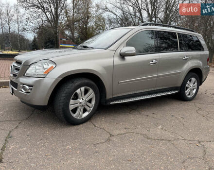 Сірий Мерседес ГЛ-Клас, об'ємом двигуна 2.99 л та пробігом 410 тис. км за 14000 $, фото 14 на Automoto.ua