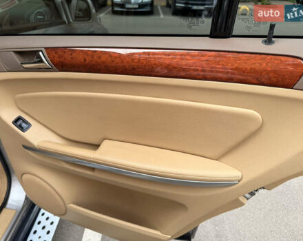 Сірий Мерседес ГЛ-Клас, об'ємом двигуна 4.66 л та пробігом 150 тис. км за 17500 $, фото 34 на Automoto.ua