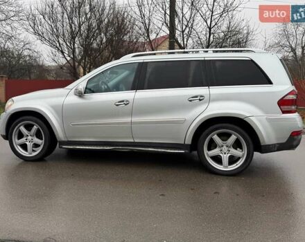 Серый Мерседес ГЛ-класс, объемом двигателя 5.46 л и пробегом 137 тыс. км за 15000 $, фото 22 на Automoto.ua
