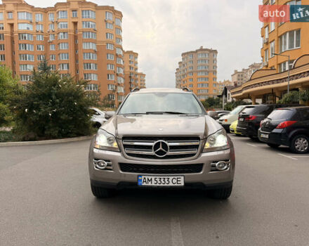 Сірий Мерседес ГЛ-Клас, об'ємом двигуна 4.66 л та пробігом 150 тис. км за 17500 $, фото 4 на Automoto.ua