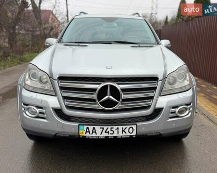 Серый Мерседес ГЛ-класс, объемом двигателя 5.46 л и пробегом 137 тыс. км за 15000 $, фото 15 на Automoto.ua