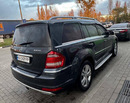 Мерседес ГЛ-Клас 2010 у Києві на Automoto.ua Сірий Мерседес ГЛ-Клас, об'ємом двигуна 2.99 л та пробігом 268 тис. км за 24200 $, фото 4 на Automoto.ua