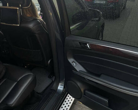 Мерседес ГЛ-Клас 2010 у Києві на Automoto.ua Сірий Мерседес ГЛ-Клас, об'ємом двигуна 2.99 л та пробігом 268 тис. км за 24200 $, фото 16 на Automoto.ua