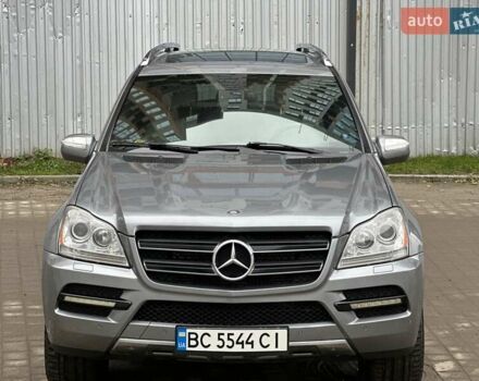 Серый Мерседес ГЛ-класс, объемом двигателя 2.99 л и пробегом 232 тыс. км за 16900 $, фото 3 на Automoto.ua